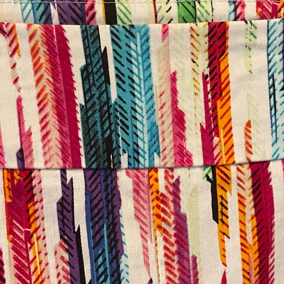 Joseph Ribkoff Multicolor Feather Print Pants - Picture 6 of 8